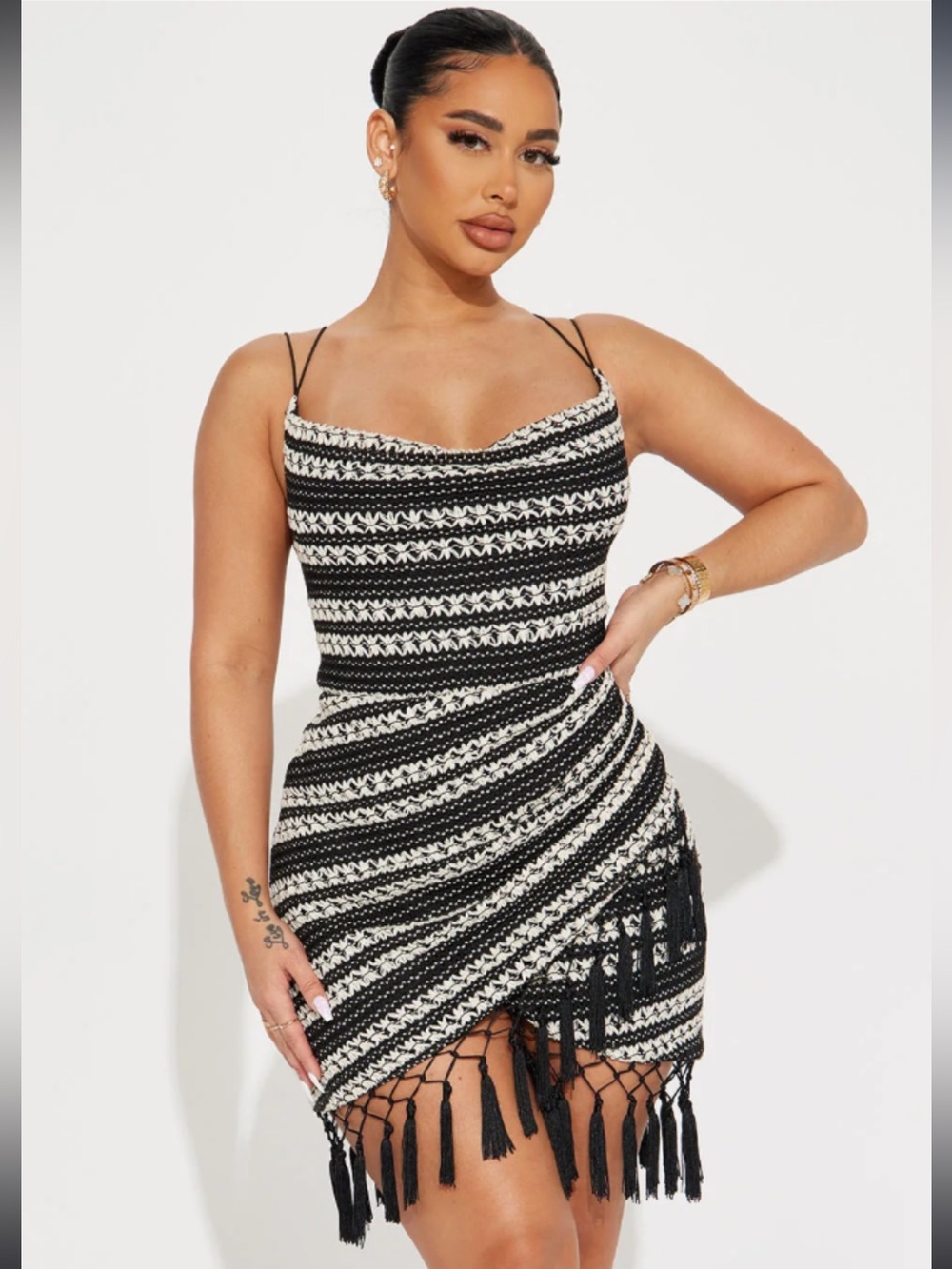 *NWT* Fashion Nova Black & White Striped Fringe Mini Dress